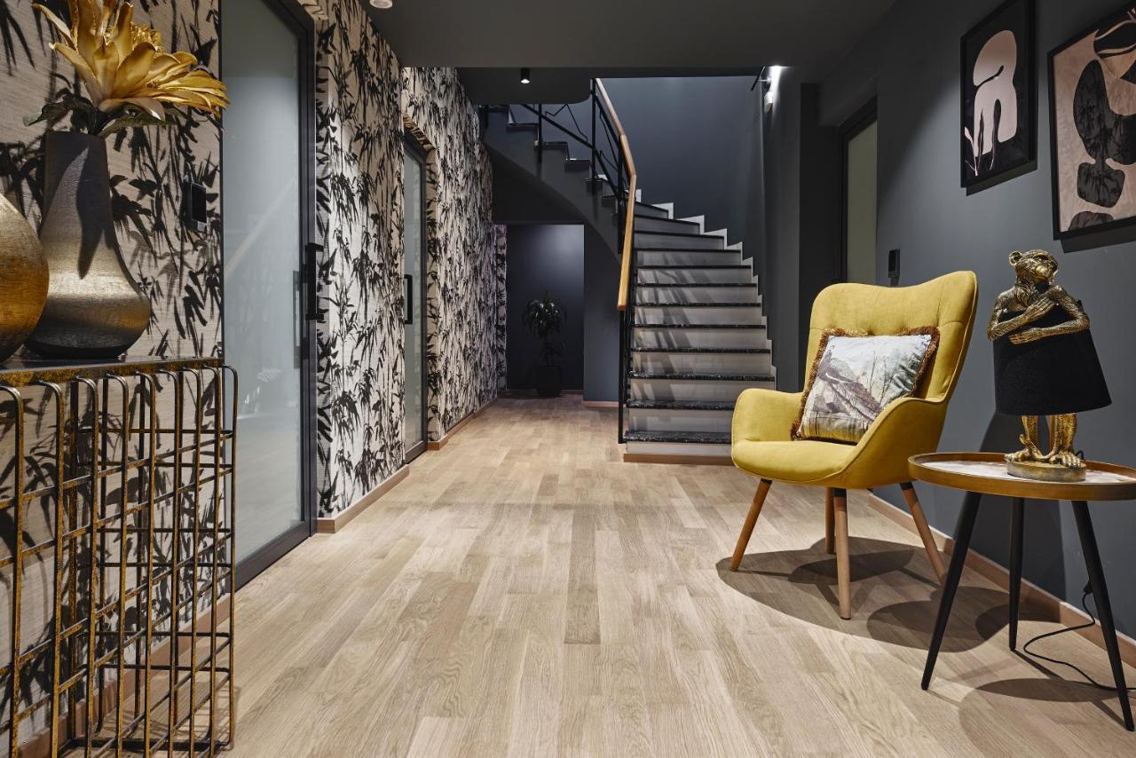 Cama Luxury Suites Athens Ngoại thất bức ảnh