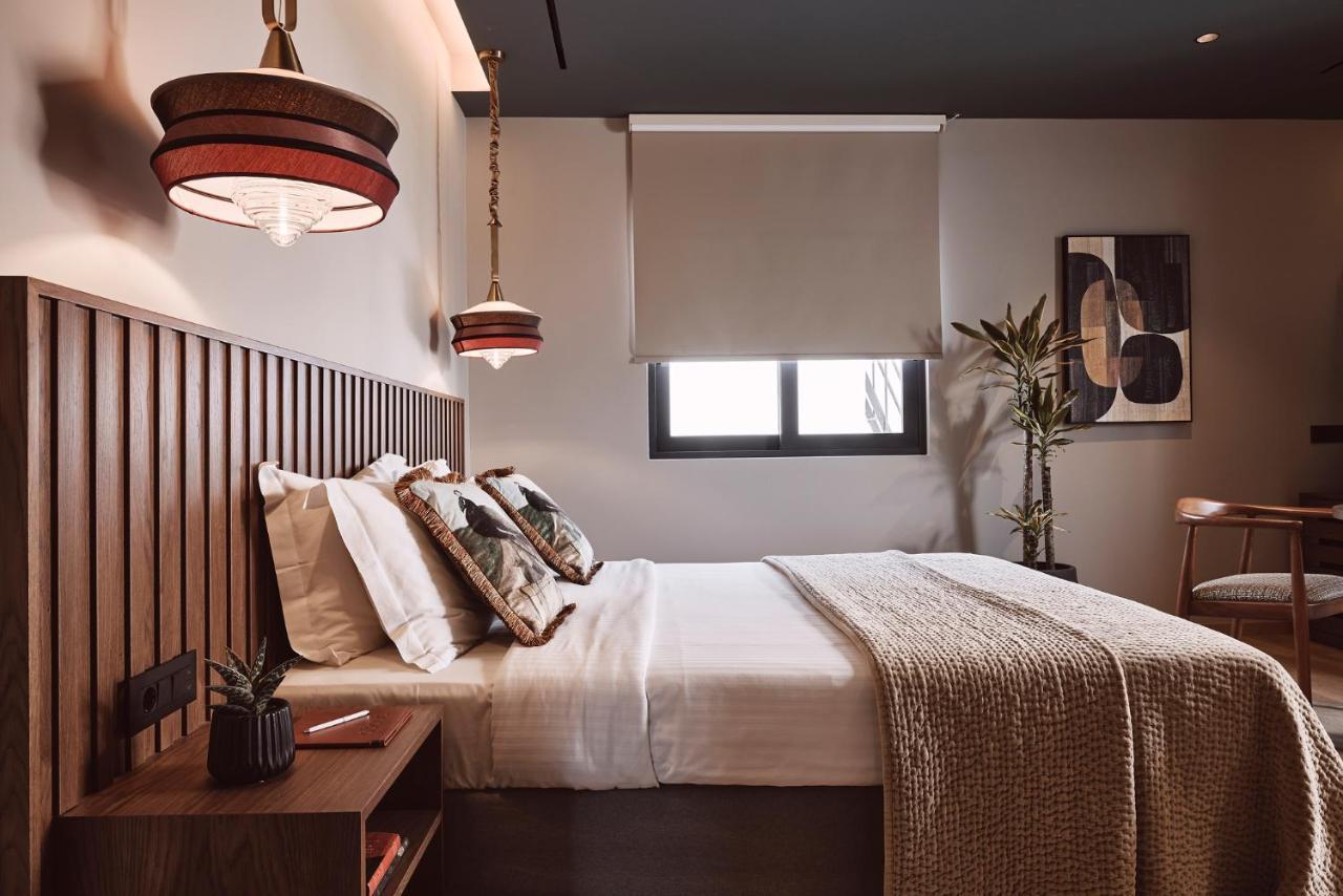 Cama Luxury Suites Athens Ngoại thất bức ảnh