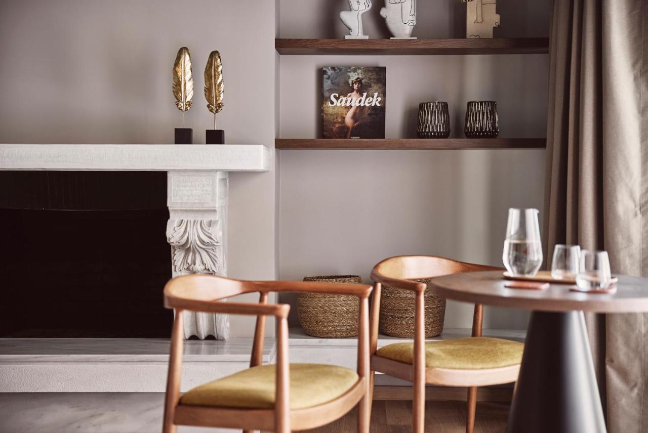 Cama Luxury Suites Athens Ngoại thất bức ảnh