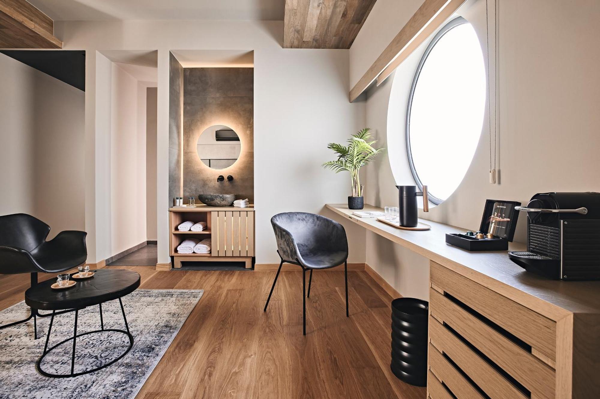 Cama Luxury Suites Athens Ngoại thất bức ảnh
